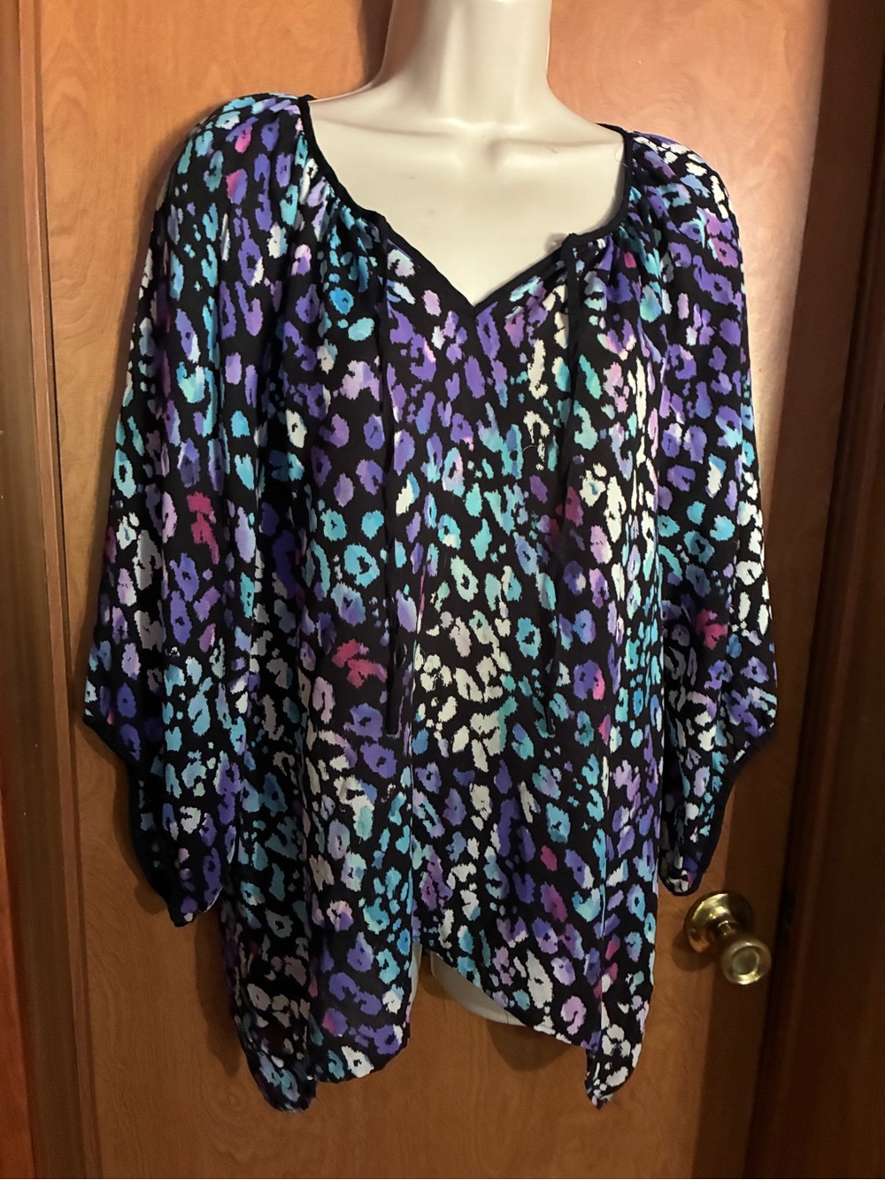 Chaus Black Multicolor Leopard-Print Peasant Tunic